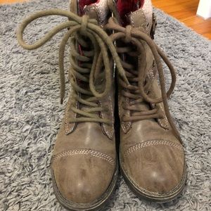 Brand new combat boots